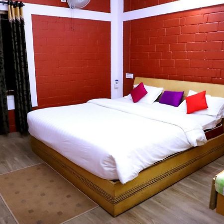 Pepper Green Wayanad Resort With Swimming Pool Kattikkulam エクステリア 写真