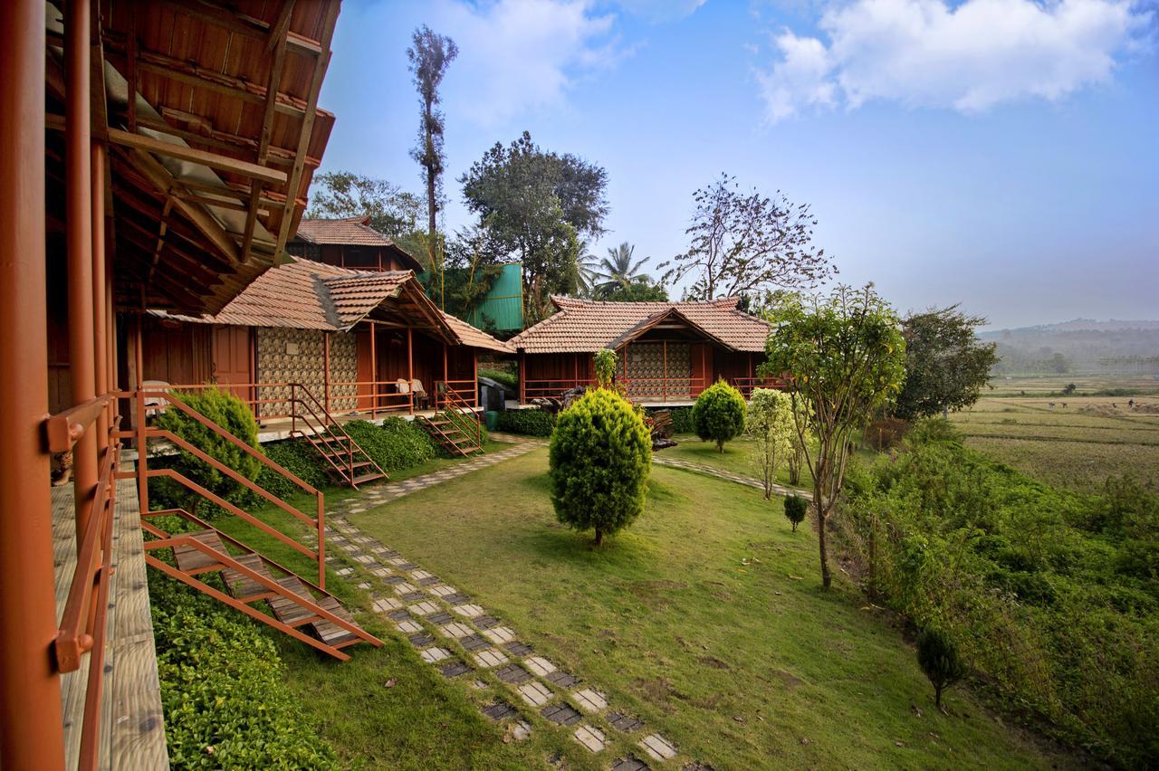 Pepper Green Wayanad Resort With Swimming Pool Kattikkulam エクステリア 写真