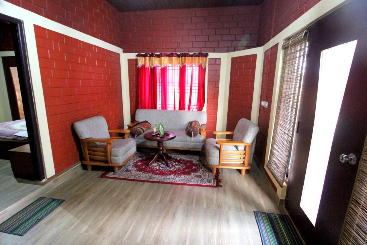 Pepper Green Wayanad Resort With Swimming Pool Kattikkulam エクステリア 写真