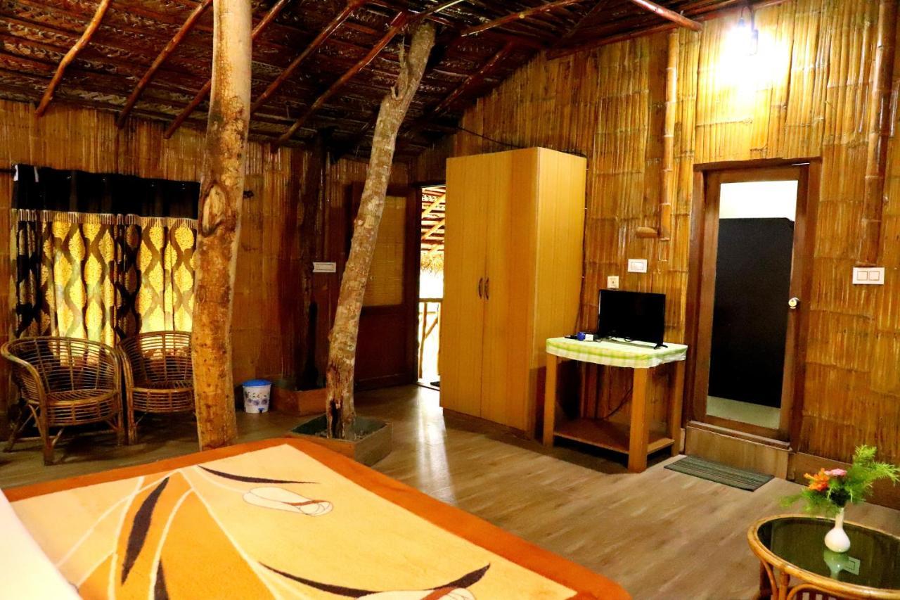 Pepper Green Wayanad Resort With Swimming Pool Kattikkulam エクステリア 写真